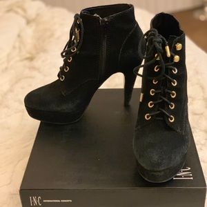 Womens shoes
